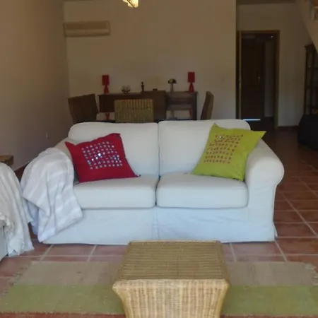 Magnifica Moradia Em Condominio Fechado Villa